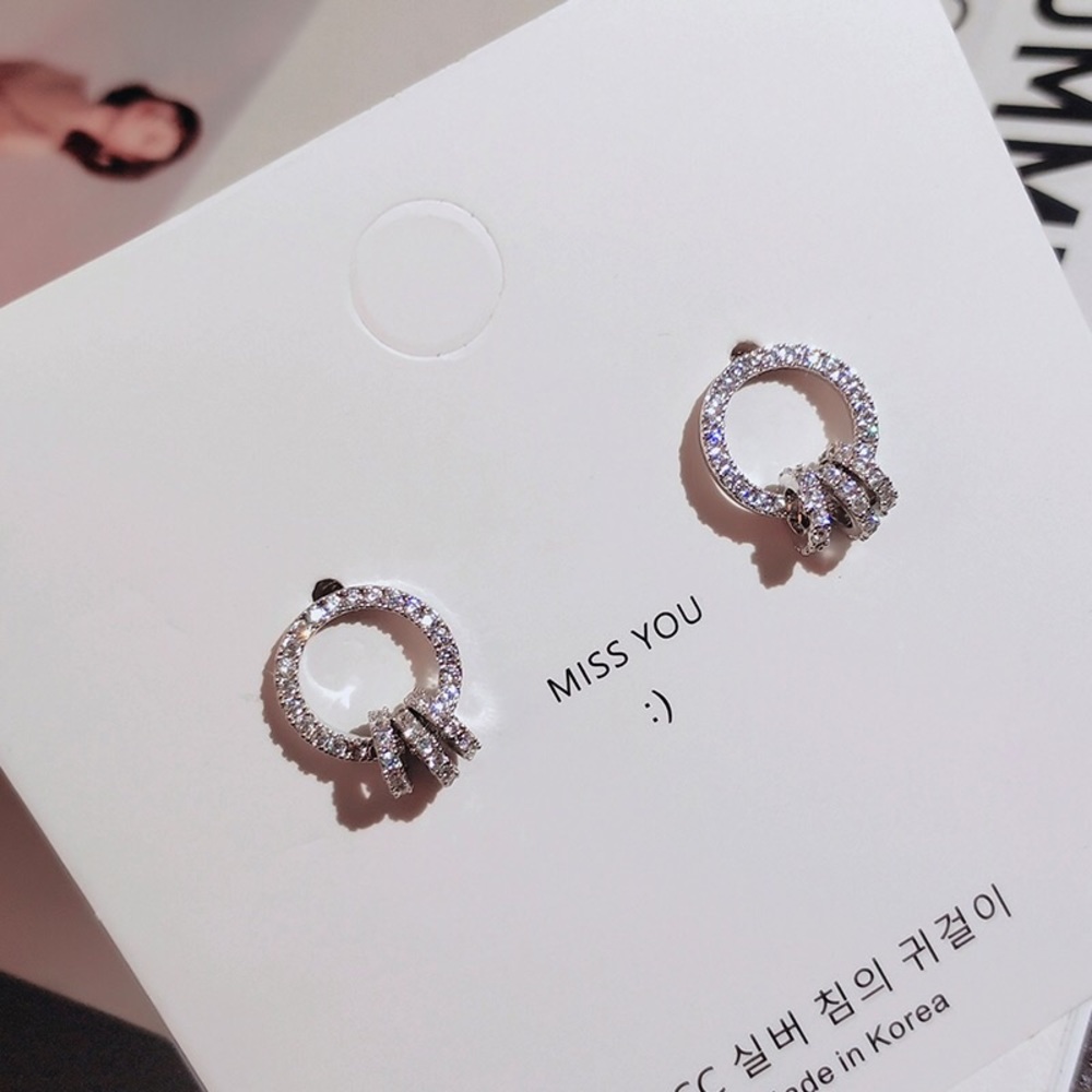 14K Gold Plating Earring in Silver Tone